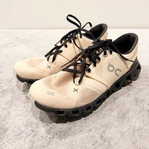 On Running Cloud X 3 sneakers in the Fawn Magnet women’s size 8
